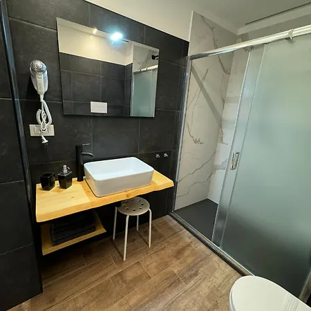 And Trinacria View Bed & Breakfast Catania